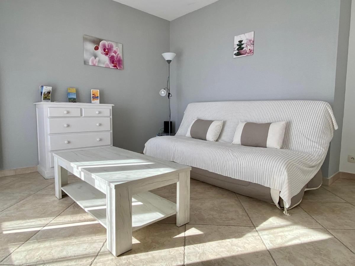 Les Locations Cinaureva "Les Iles D'Or" Apartman La Londe-les-Maures Kültér fotó